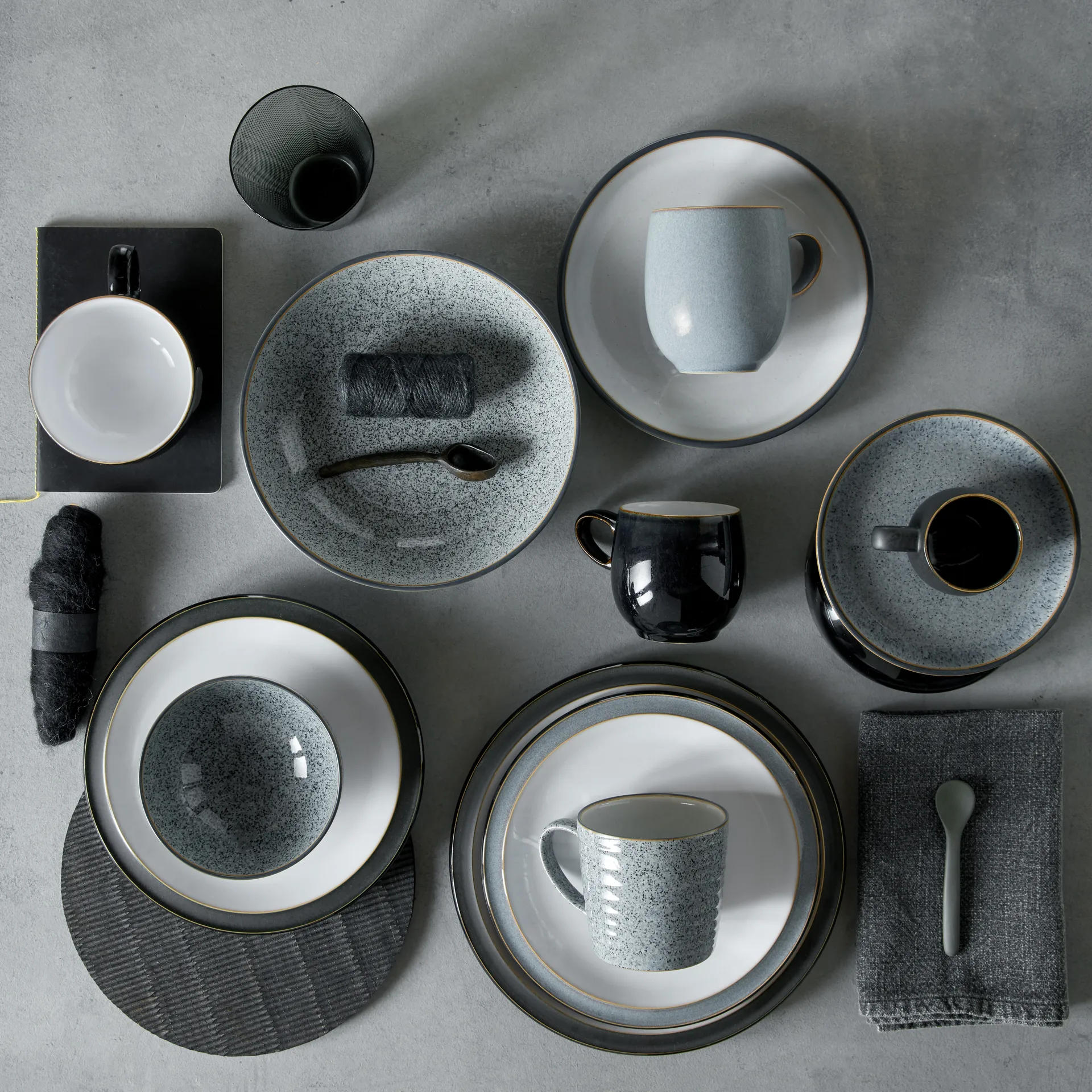 Studio Grey -pastakulho, 22 cm, Graniitti Denby