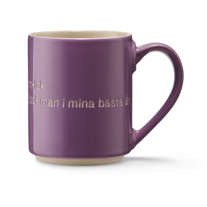 Astrid Lindgren muki, minä olen kaunis… - violetti-ruotsiksi - Design House Stockholm
