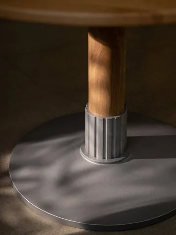 Tock Table ruokapöytä - Tumma tammi, Ø110x76 cm - Design House Stockholm