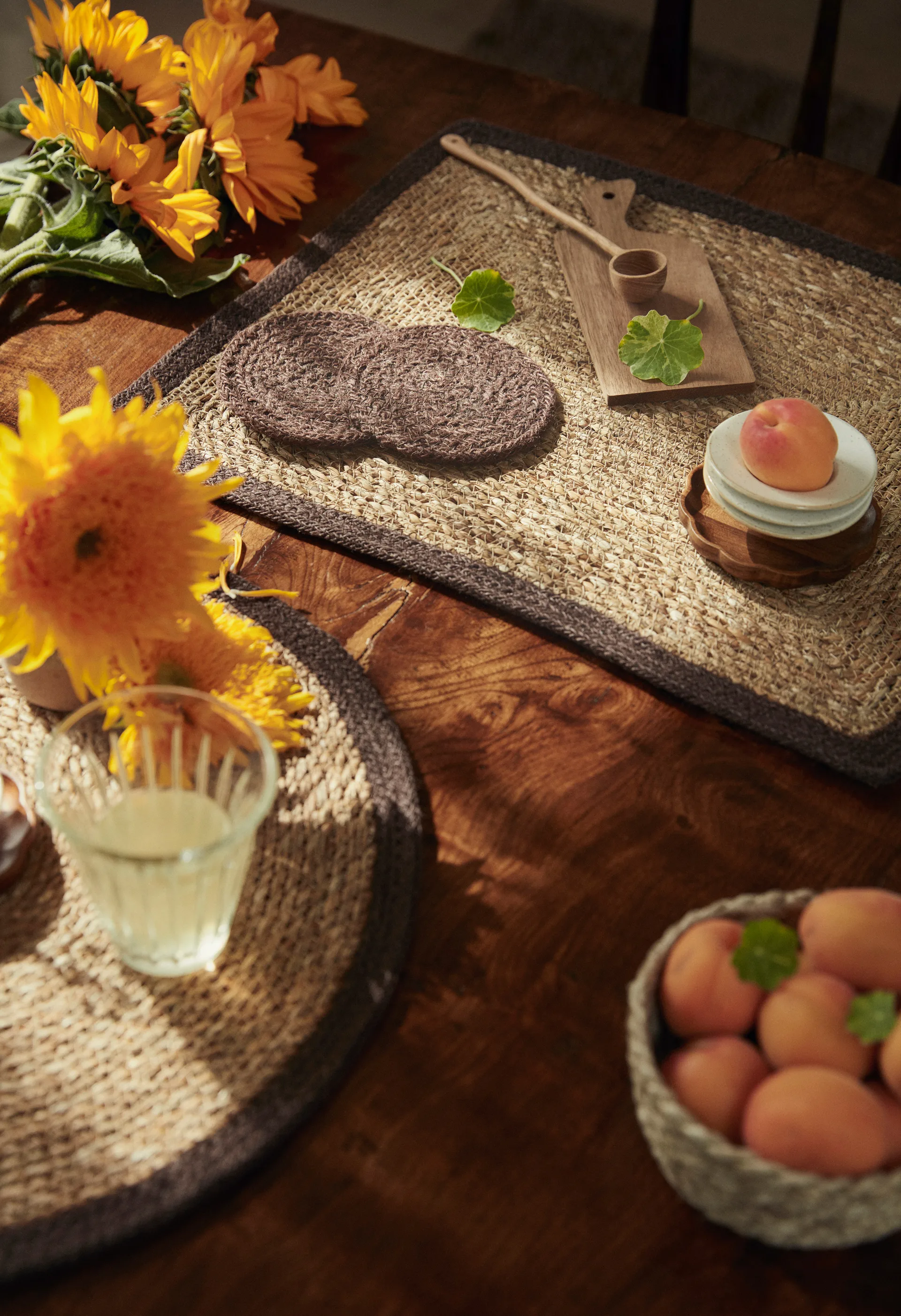 Emil pöytätabletti pyöreä, Luonnonvärinen-ruskea Dixie