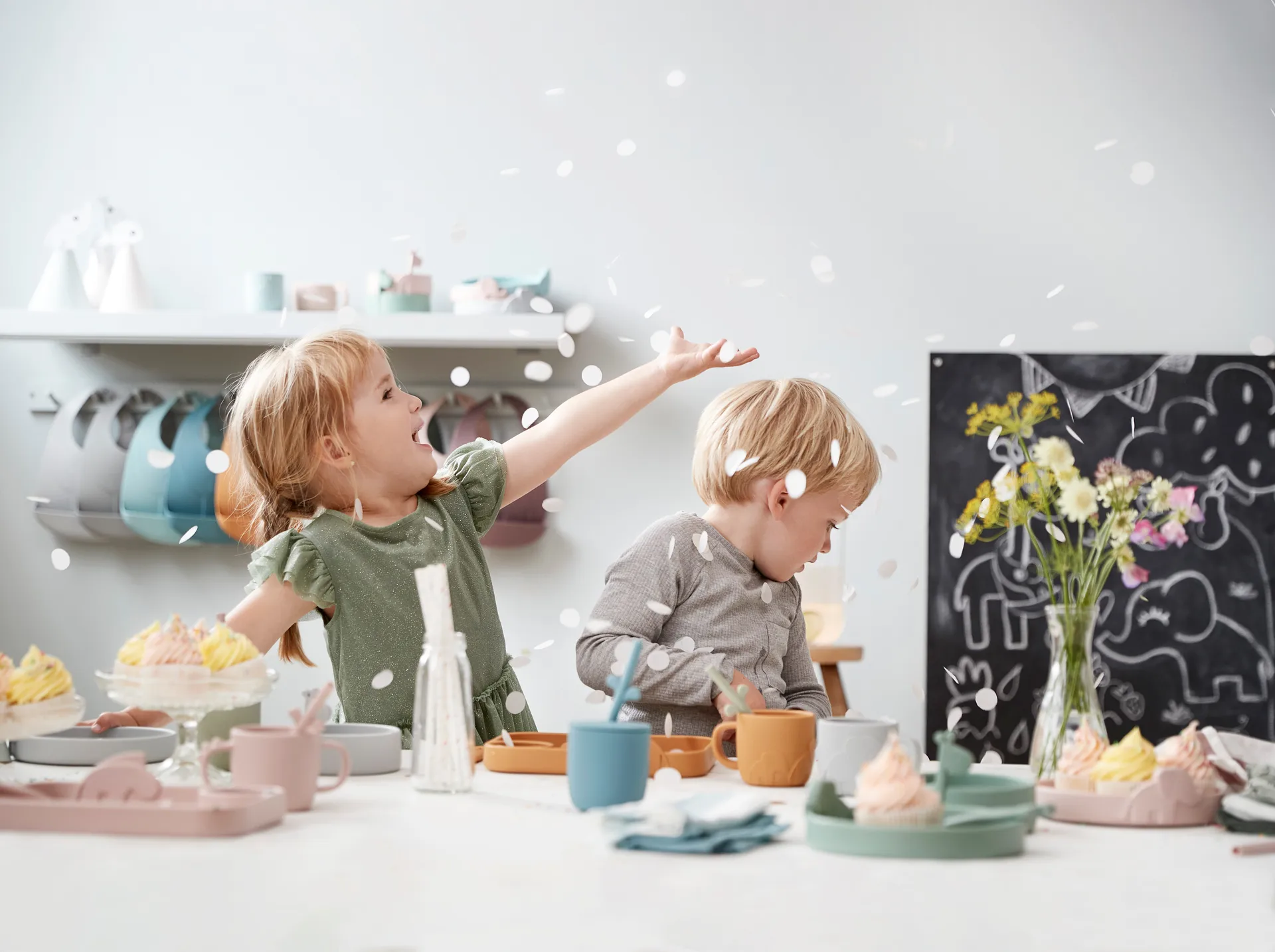 Croco peekaboo nokkamuki 17 cl, Puuteri Done by deer