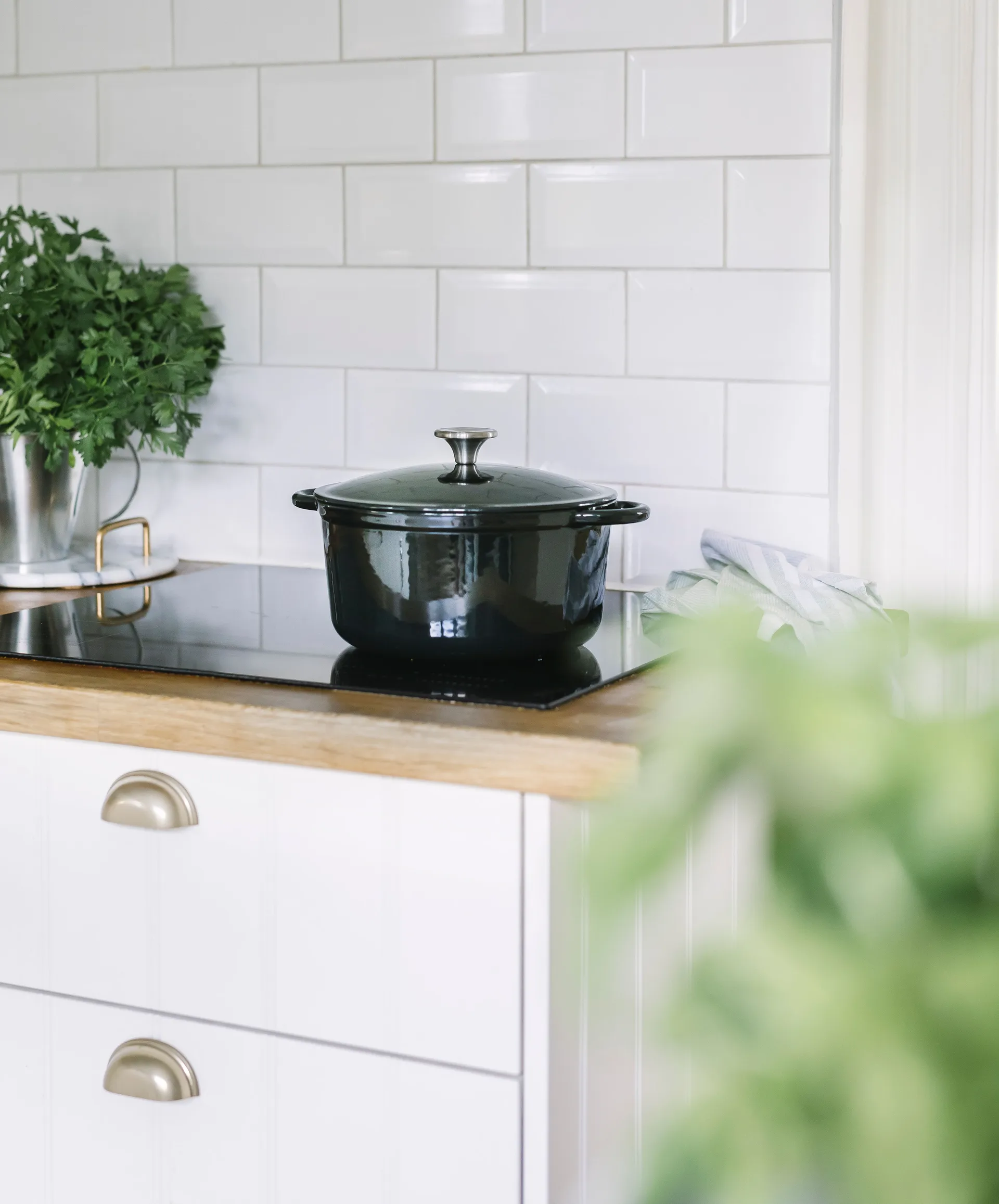 Gretl valurautakattila emalj 4 L, Musta Dorre