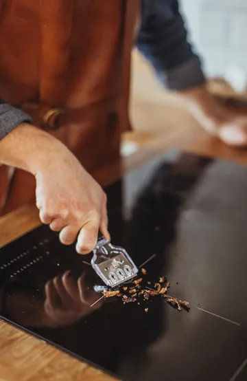 Hema liesitasin musta 5 extraterääää - 16x5,4x1,8 cm - Dorre