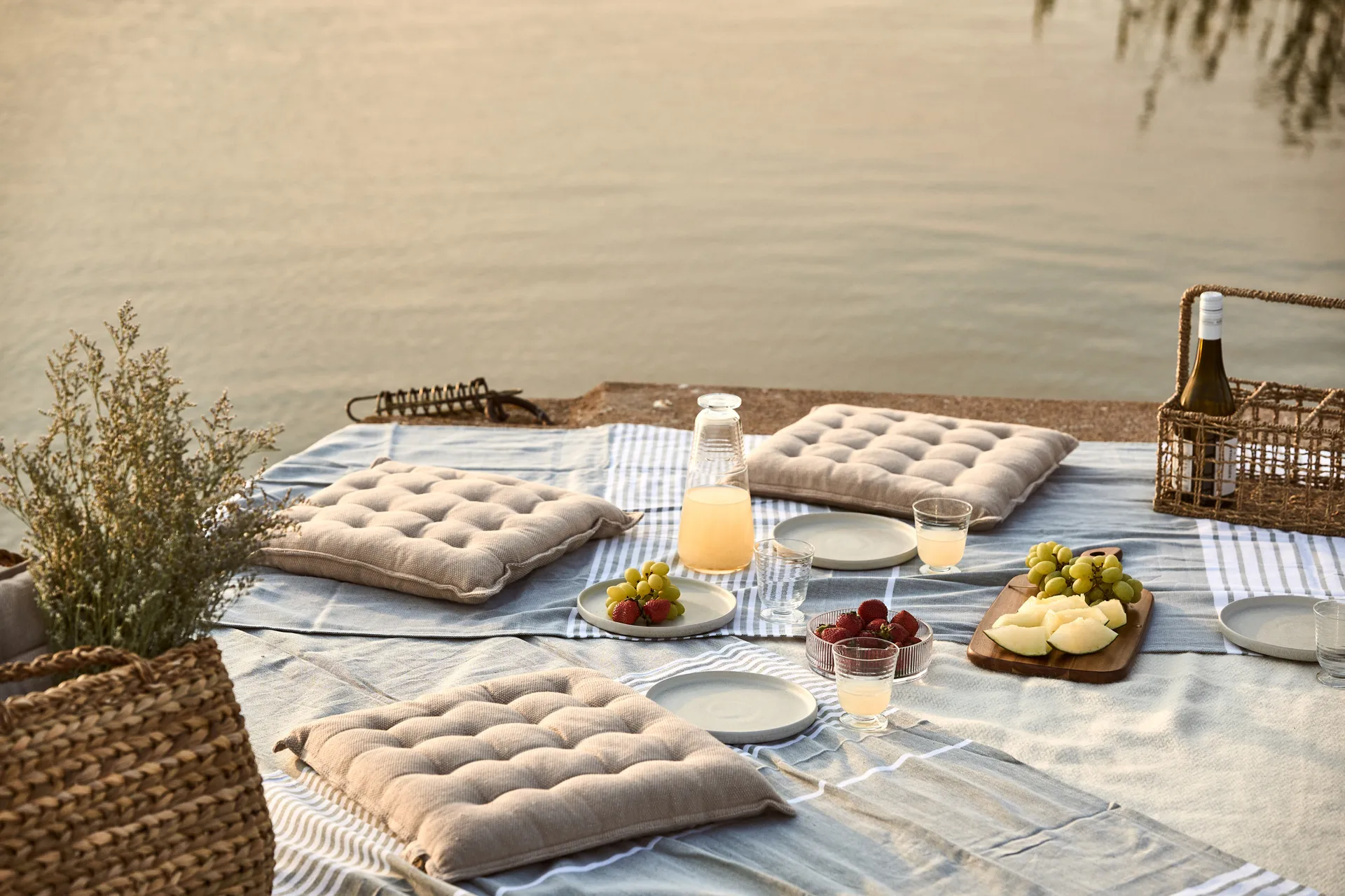 Ernst istuintyyny 40x40 cm, Beige ERNST