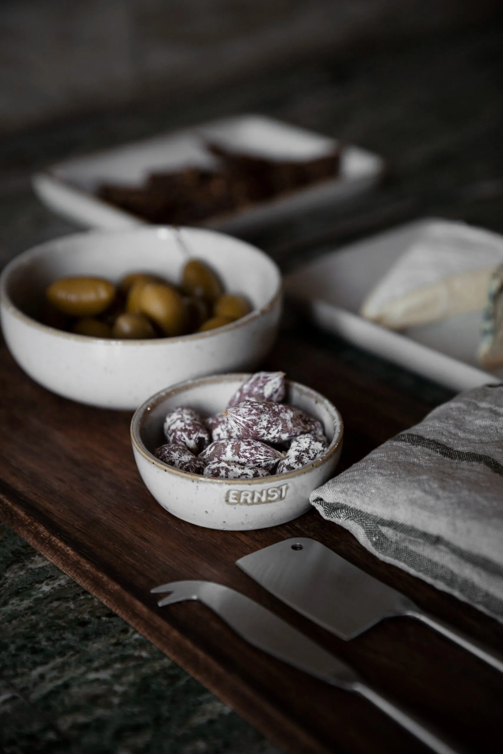 Ernst kulho logolla luonnonvalkoinen, Ø 14 cm ilman logoa ERNST