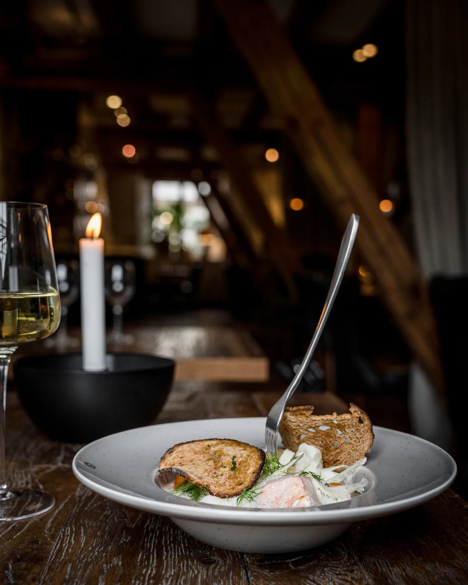 Ernst syvä lautanen Ø25 cm, Hiekka ERNST