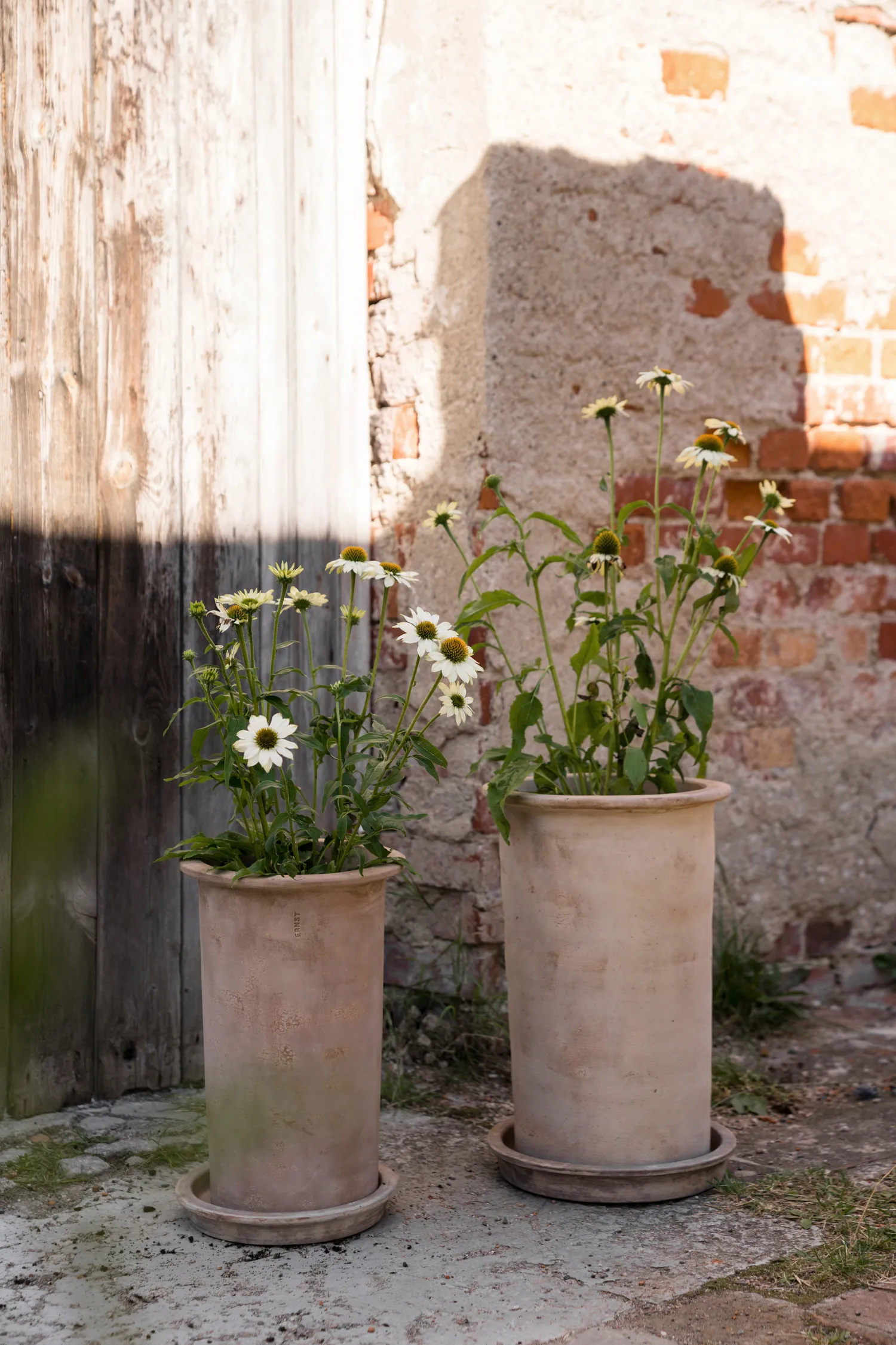Ernst terrakottaruukku aluslautasella, Ø25×35 cm ERNST