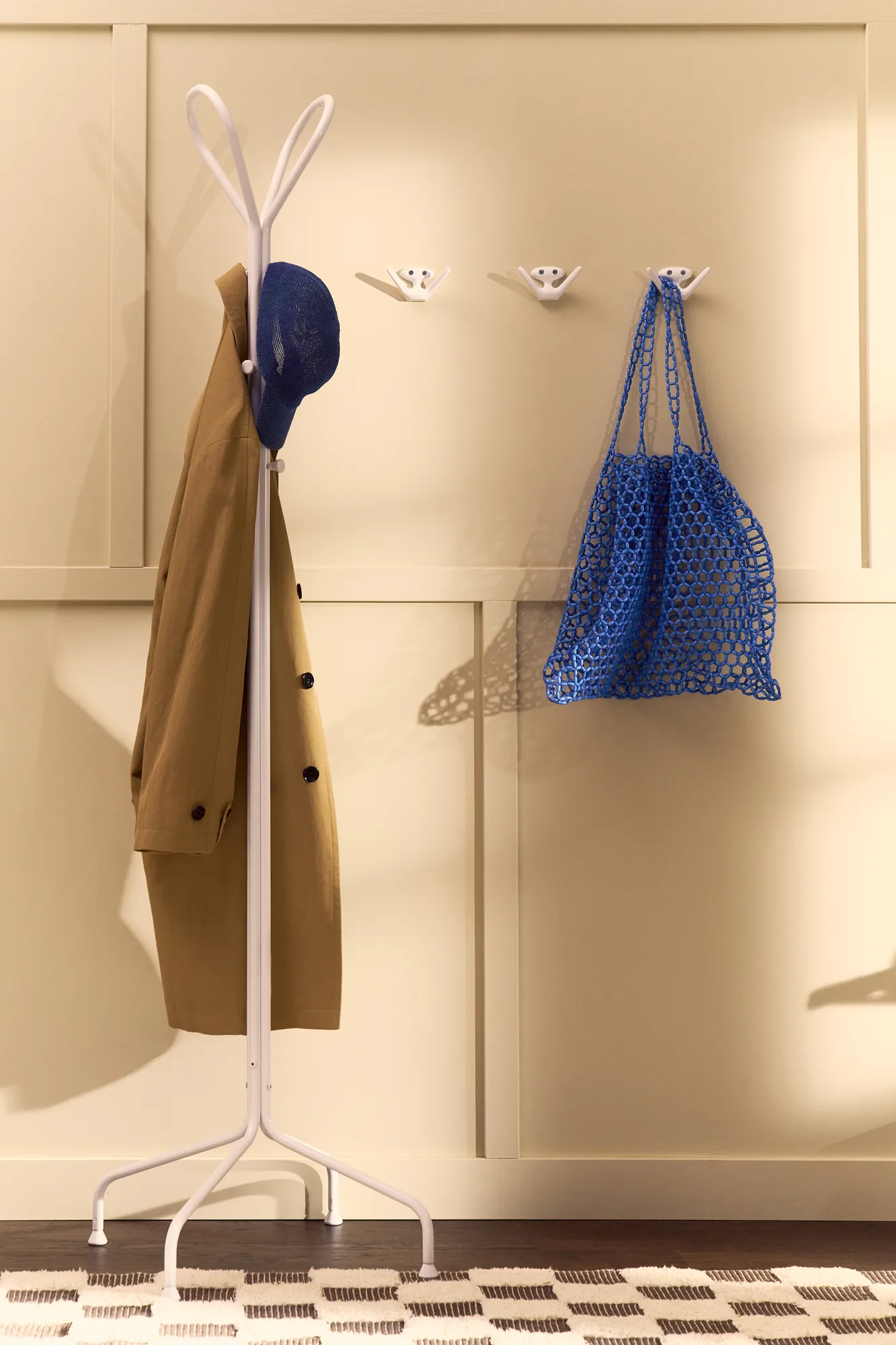 Classic tamburiiniupseeri, Valkoinen Essem Design