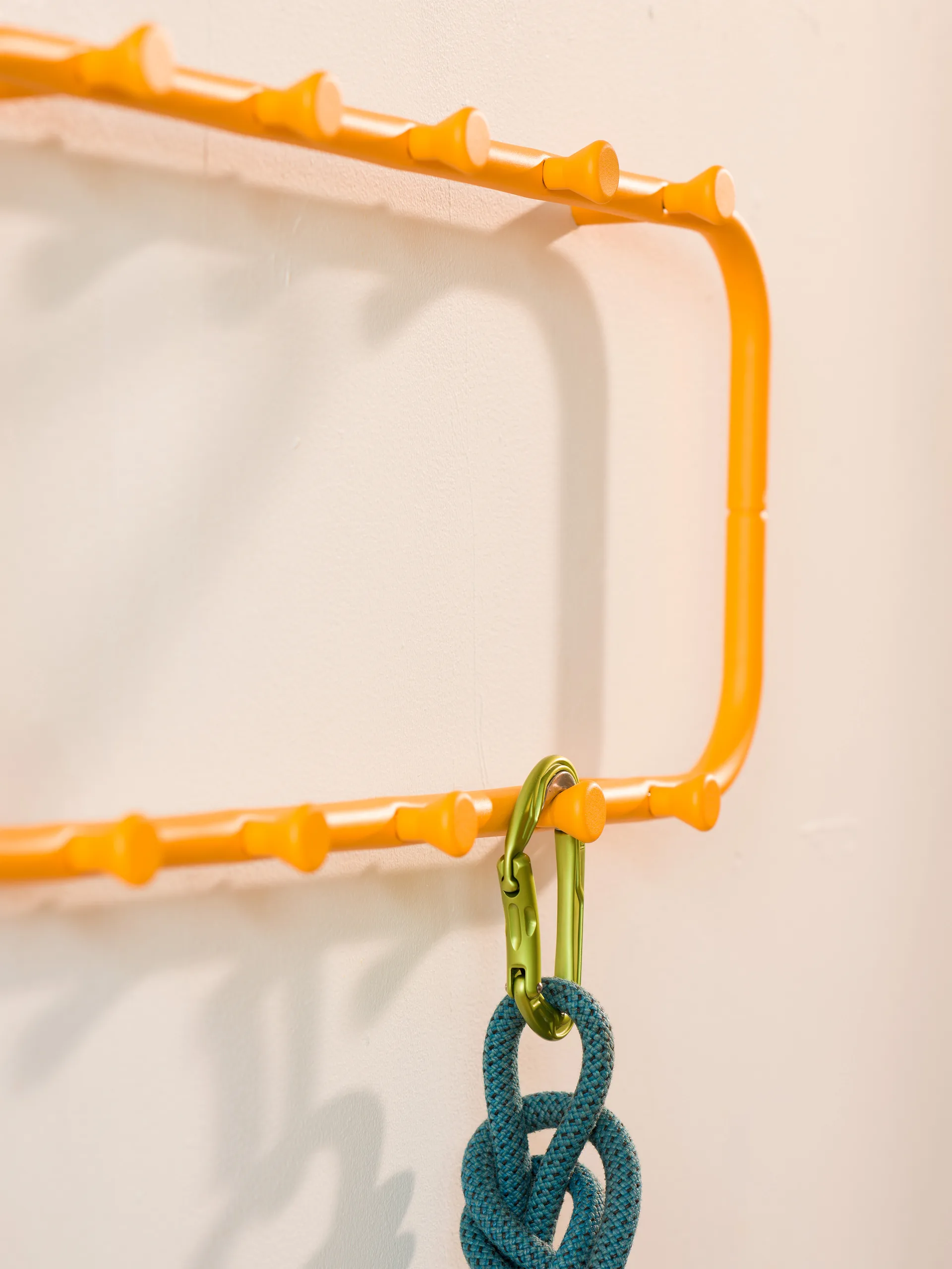 Classic vaateteline 120 cm, Auringonkeltainen Essem Design