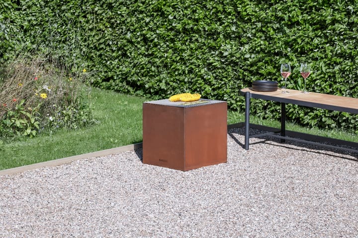 FireCube tulipesä, Corten-teräs Eva Solo