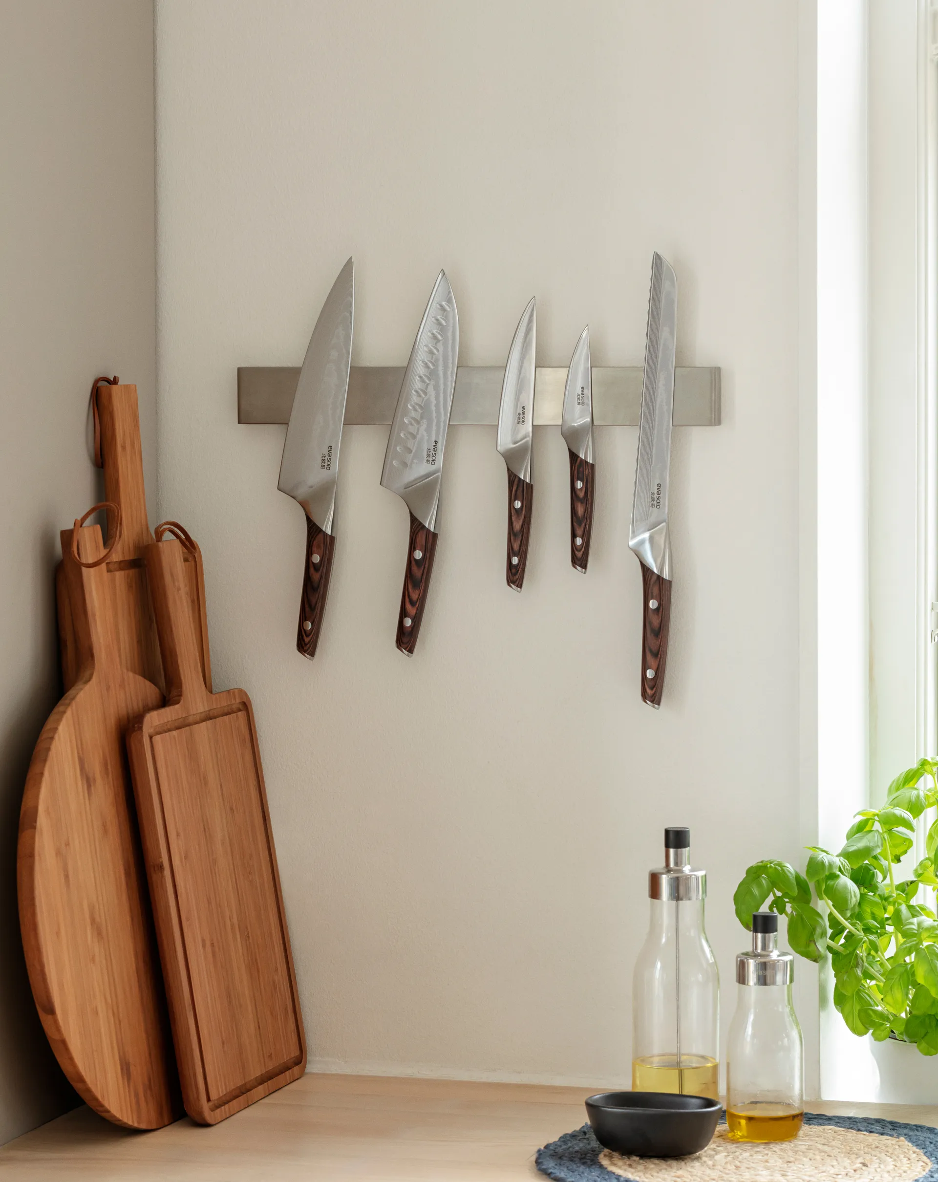 Nordic Kitchen leipäveitsi 24 cm, Damaskusstål Eva Solo
