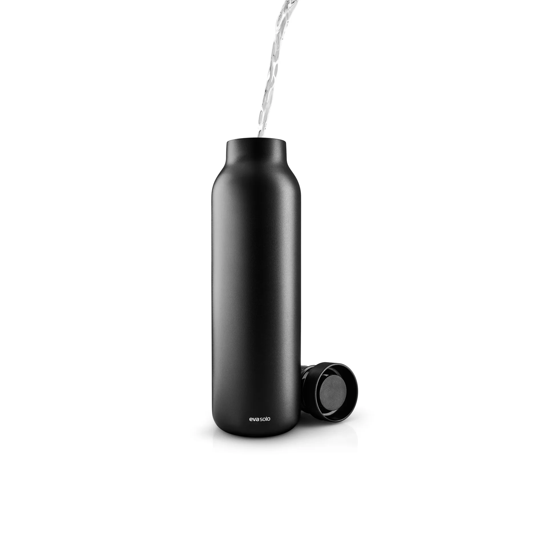 Urban termospullo 0,7 L, Musta Eva Solo