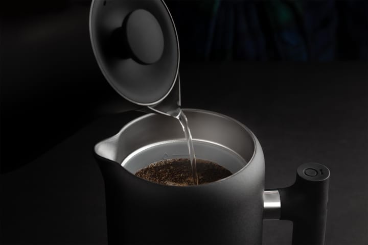 Clara French Press, Musta Fellow