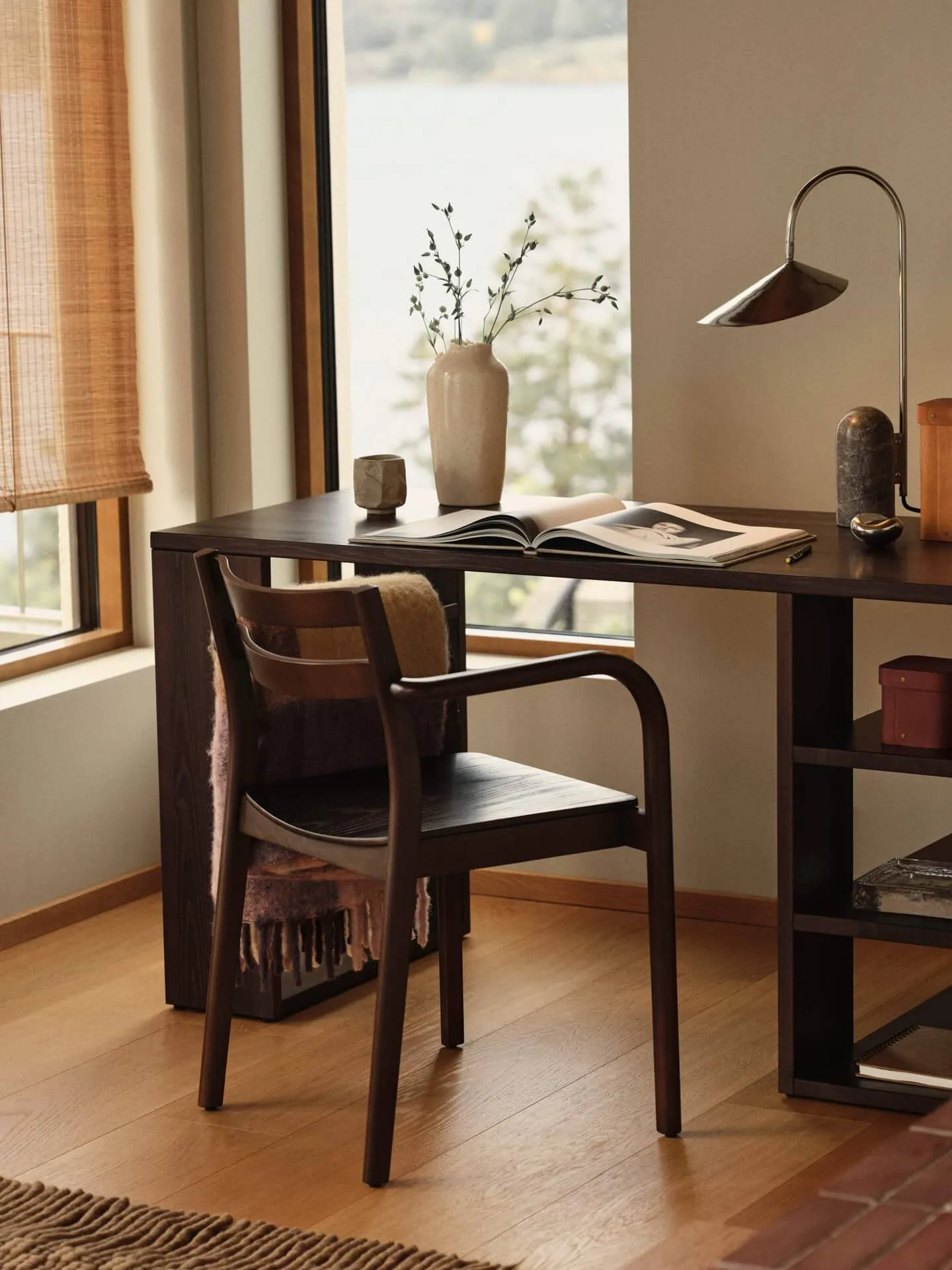 Arum pöytävalaisin, ruostumaton teräs Ferm Living