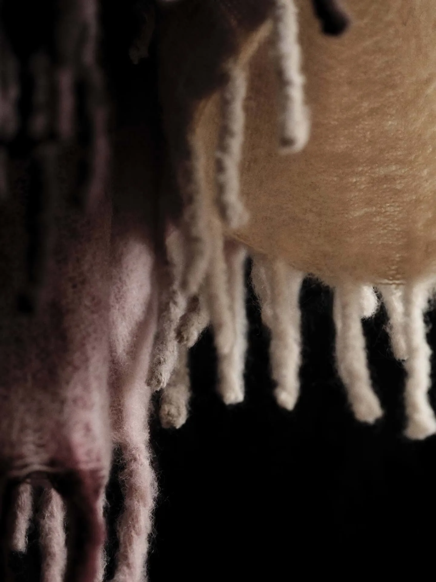 Blur mohair viltti, Dark chocolate-oxide red, 130x170 cm Ferm Living