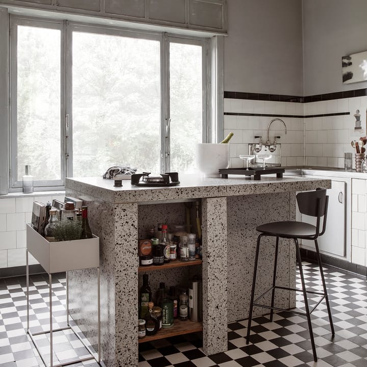 Bon puutarjotin small, Mustaksi petsattu tammi Ferm Living