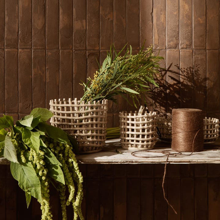 Ceramic punottu kori Ø 23,5 cm, Cashmere Ferm Living
