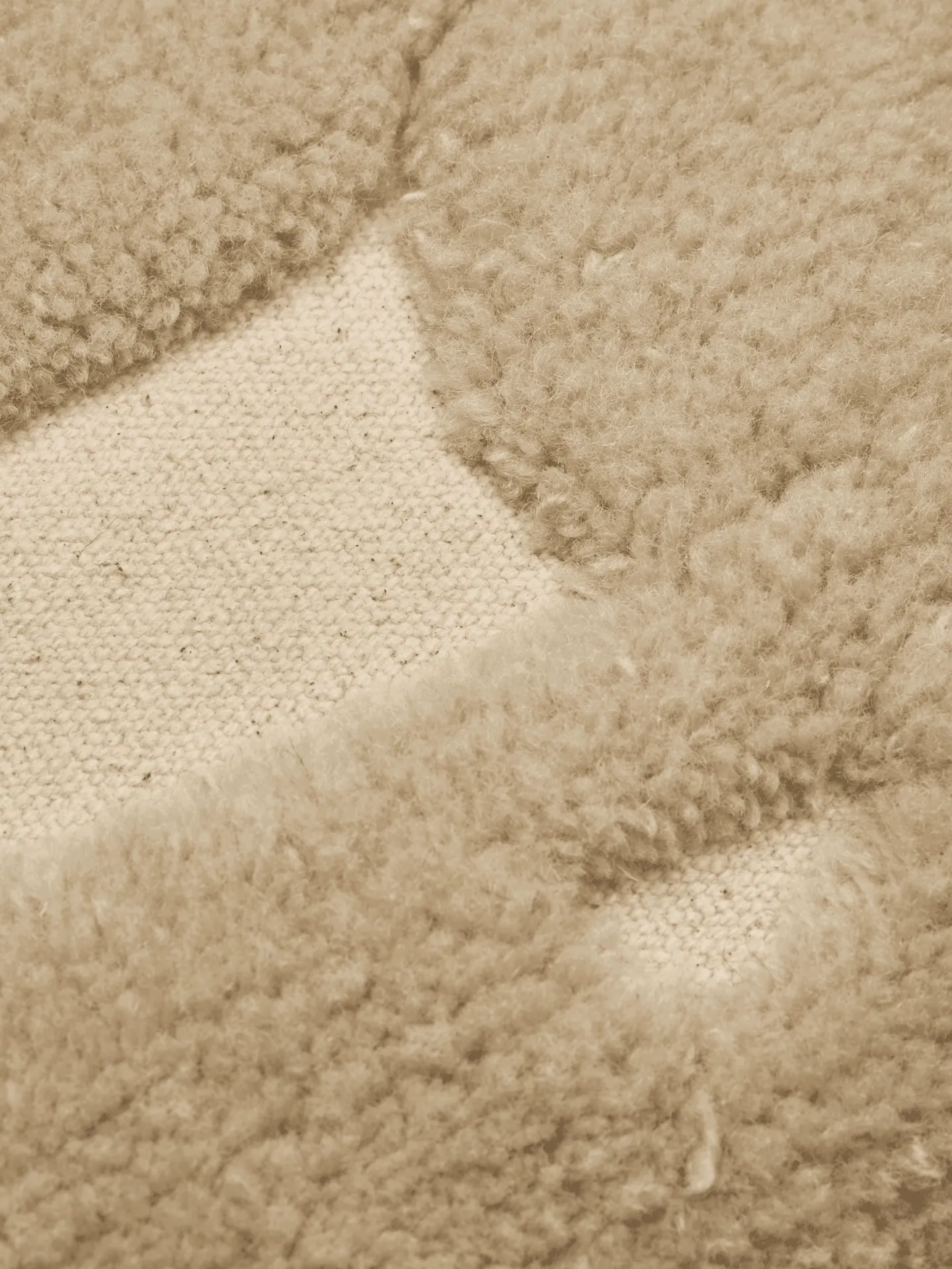 Cilla tuftattu tyyny, Off-white-parchment, 50x50 cm Ferm Living
