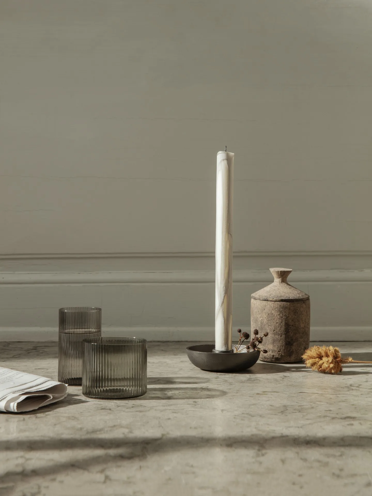 Dryp steariinikynttilä 2-pack, Warm Grey Ferm Living