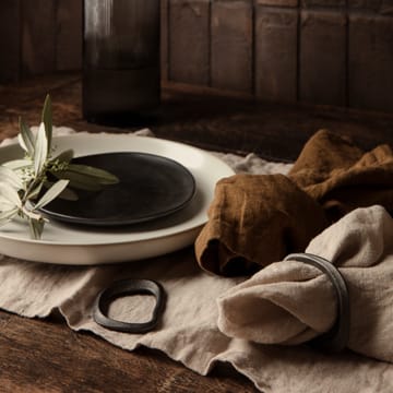 Flow serviettirengas, 4-pakkaus - Musta messinki - Ferm Living