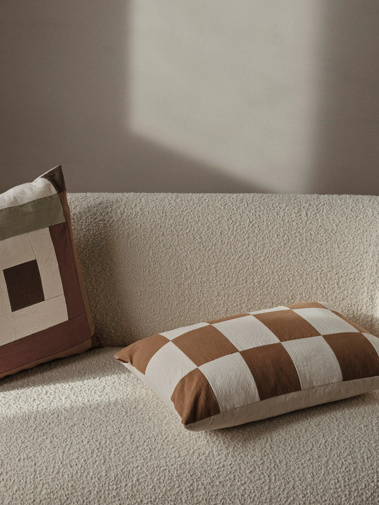 Fold patchwork tyynynpäällinen 40x60 cm, Sugar kelp-undyed Ferm Living