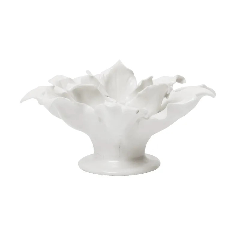 Holly Leaf kynttilänjalka, off-white Ferm Living