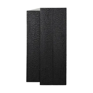 Koh seinäkaappi - Black, 43,5x27,5x81,4 cm - Ferm Living