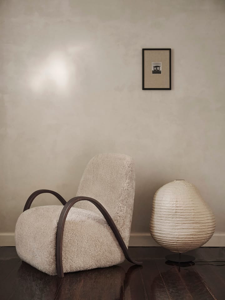 Kurbis lattiavalaisin low, Natural-black Ferm Living
