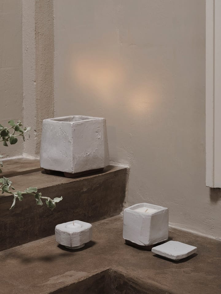 Kurinu tuoksukynttilät 40 h, White Ferm Living