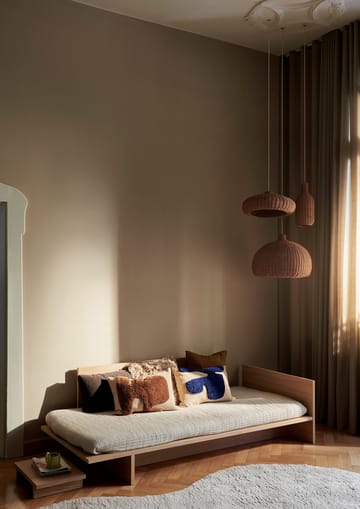 Lay suorakulmainen tyyny 40 x 60 cm - Sand / Sugar Kelp - Ferm Living