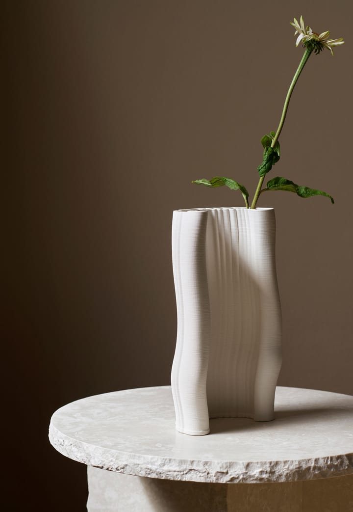 Moire maljakko 19 x 30 cm, Off-white Ferm Living