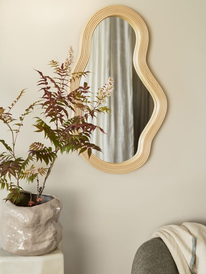 Pond peili medium, Rattan Ferm Living
