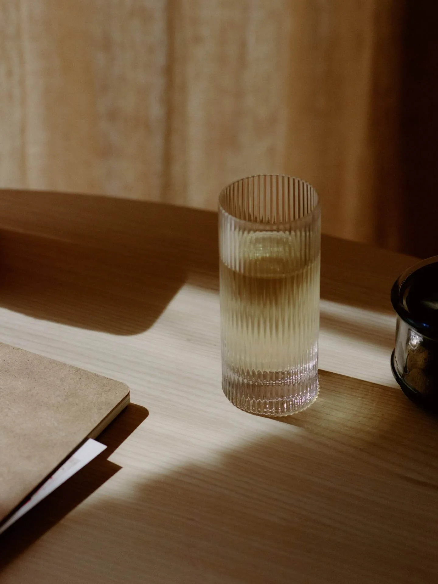 Ripple Highball-lasit 48 cl, 2-pack, Kirkas Ferm Living