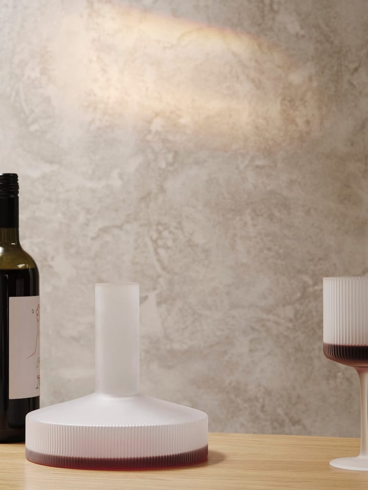 Ripple viinikarahvi, Frosted Ferm Living