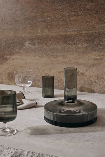 Ripple viinikarahvi - Savunharmaa - Ferm Living