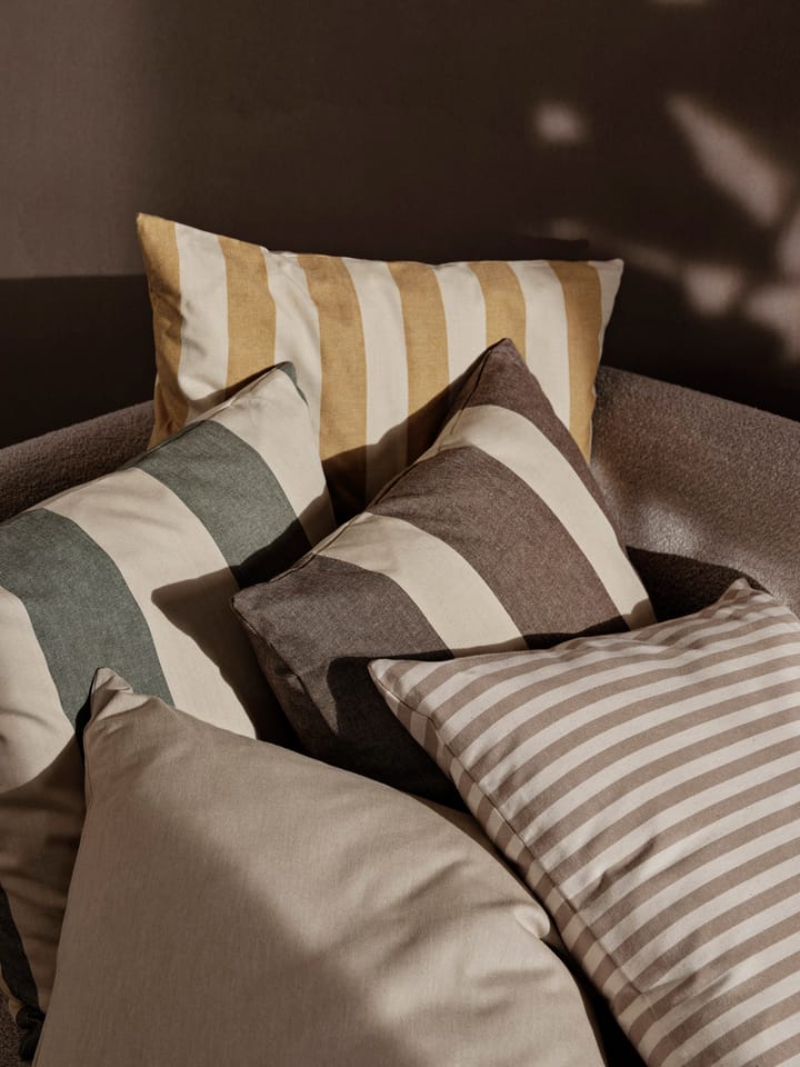 Strand outdoor tyynynpäällinen 50x50 cm, Carob brown-parchment Ferm Living