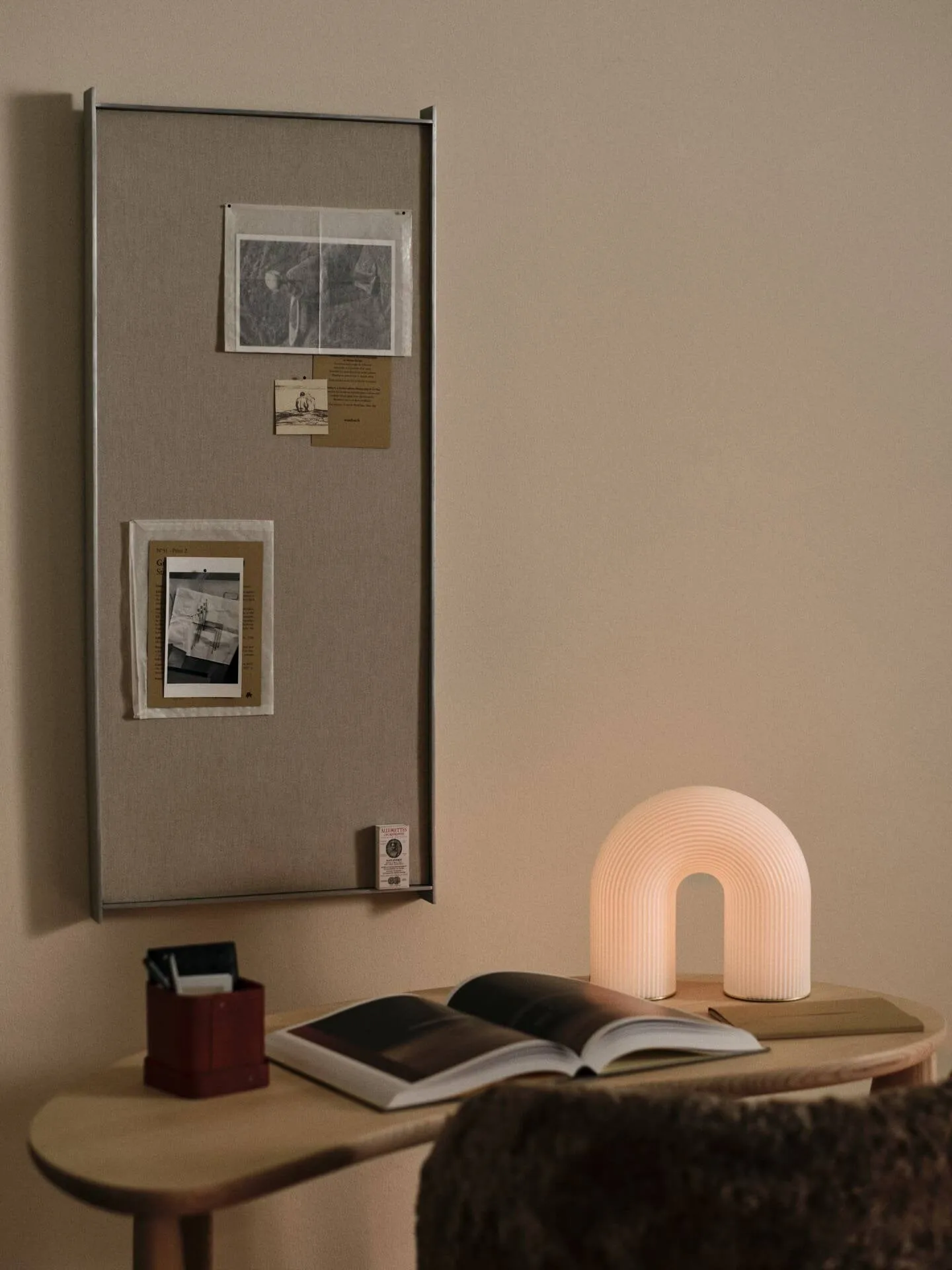 Vuelta outdoor kannettava pöytälamppu, White, 25 cm Ferm Living