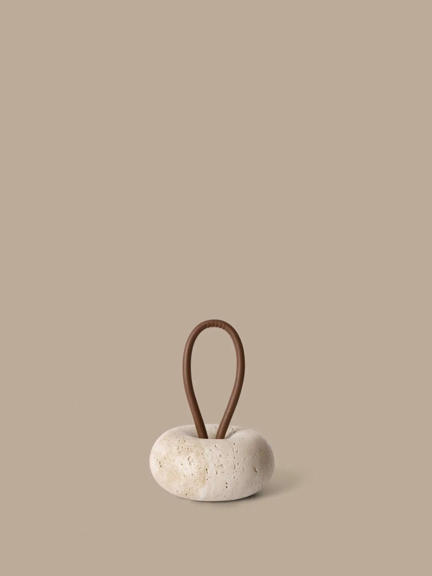 Wa ovistoppari, Travertiini, Ø14 cm Ferm Living