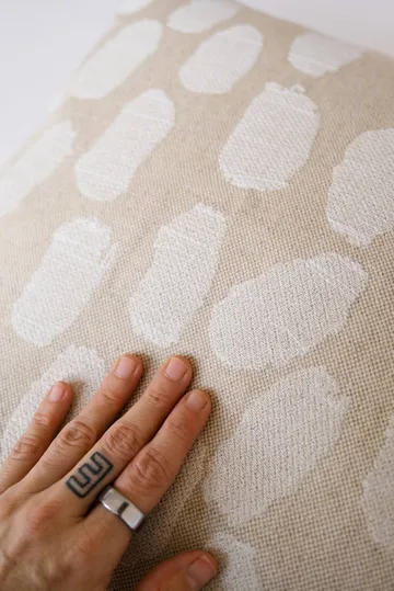 Dots tyynynpäällinen 48x48 cm - Valkoinen-luonnollinen - Fine Little Day