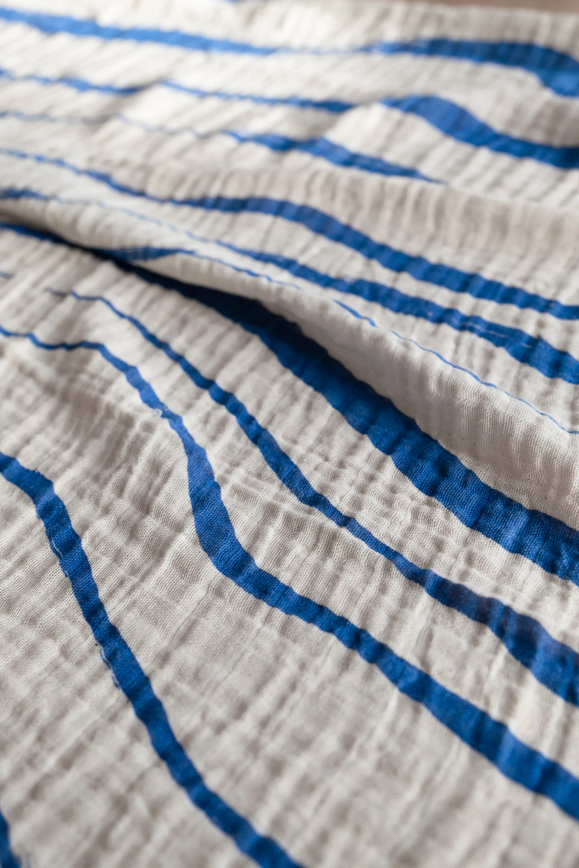 Våg musliiniviltti 120 x 120 cm, Blue Fine Little Day