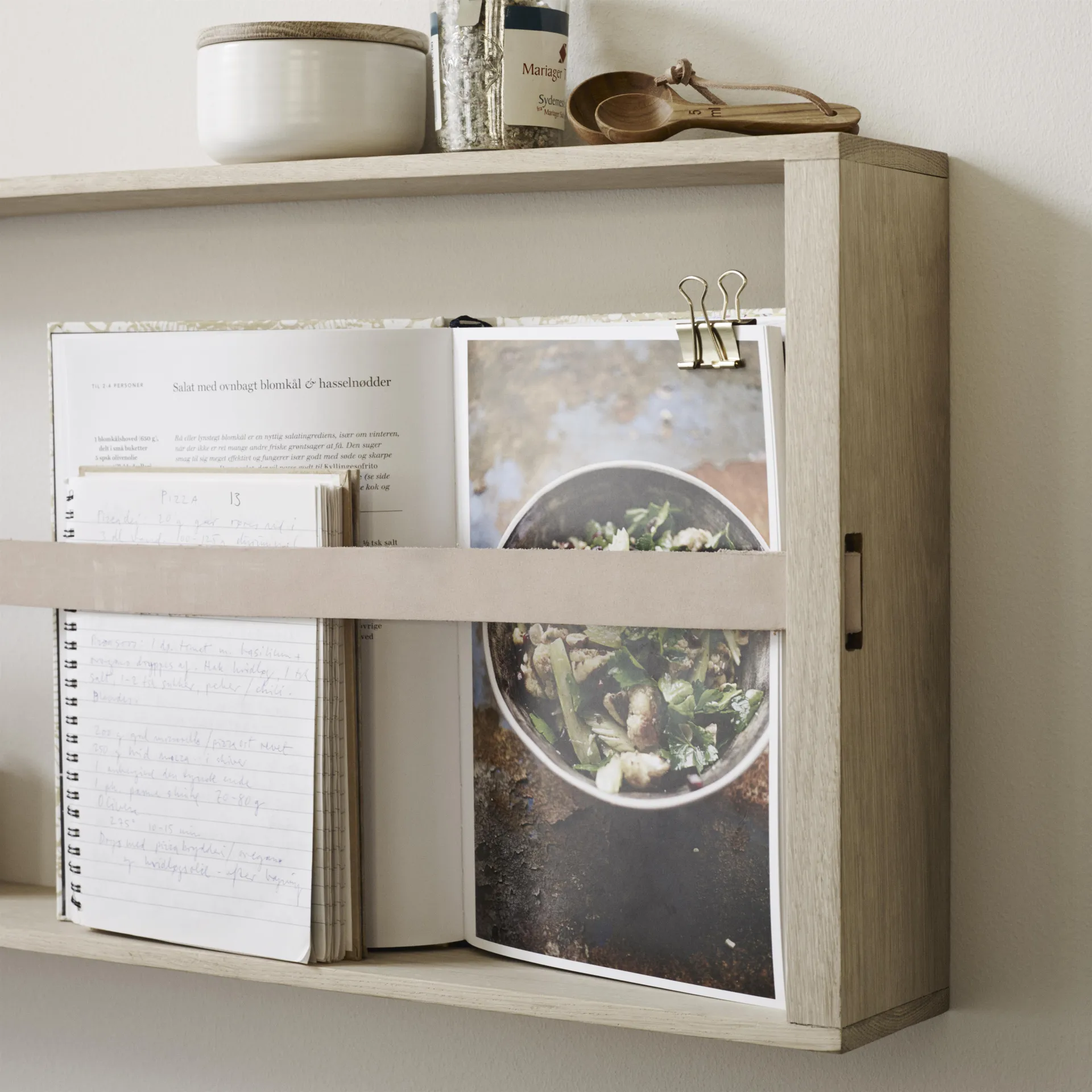 Norr lehtiteline, tammi Fritz Hansen