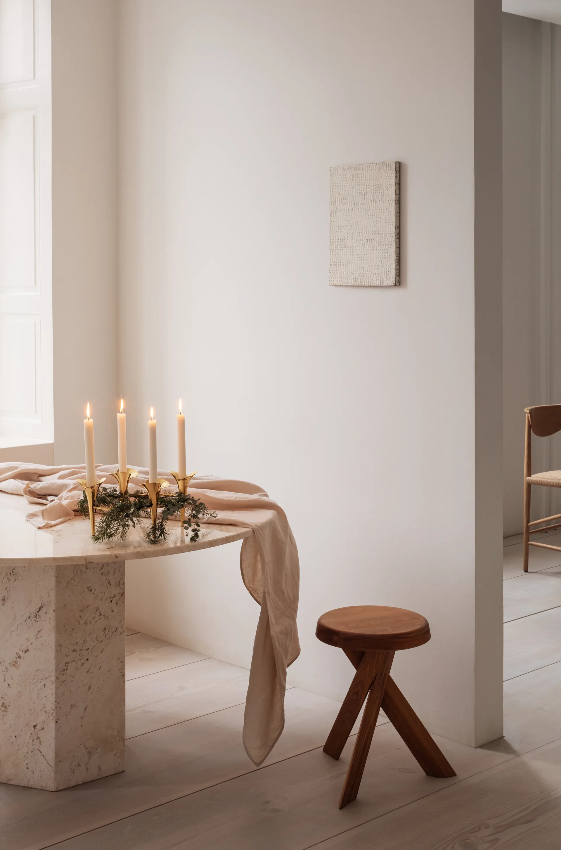 Bloom kynttilänjalka Ø28 cm, Kulta Georg Jensen