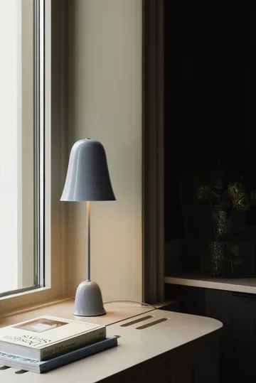 Blåklockan pöytälamppu - Harmaansininen (sininen), Ø16xK50 cm - Globen Lighting