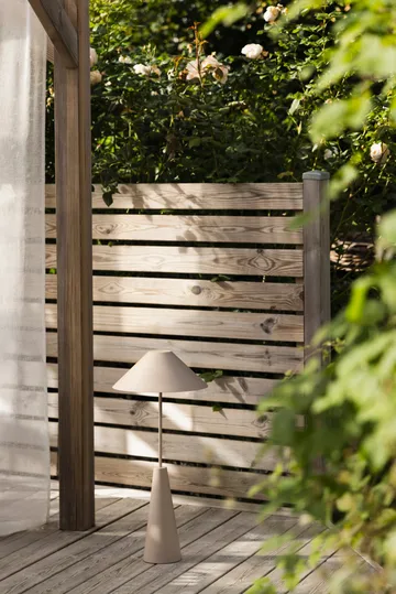 Cannes lattiavalaisin kannettava - Muta - Globen Lighting