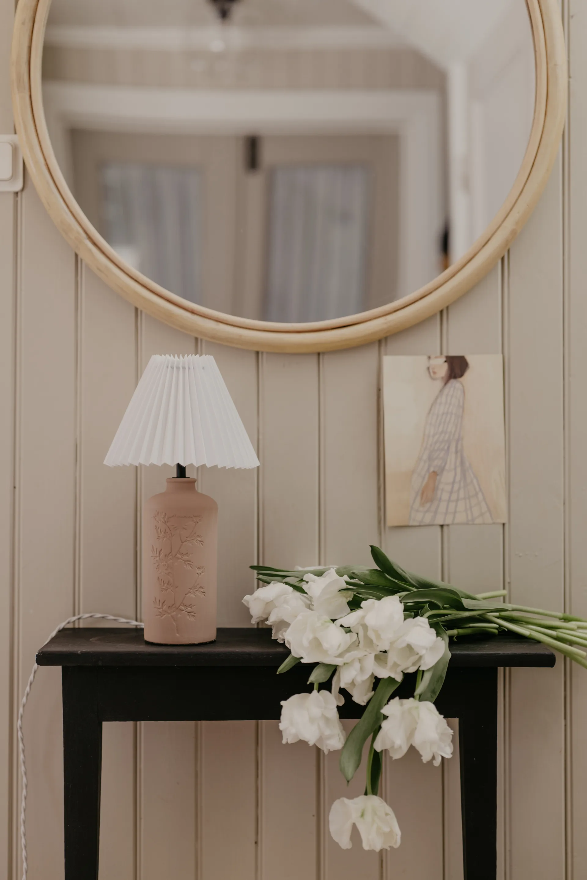 Flora pöytävalaisin 39 cm, Mud Globen Lighting