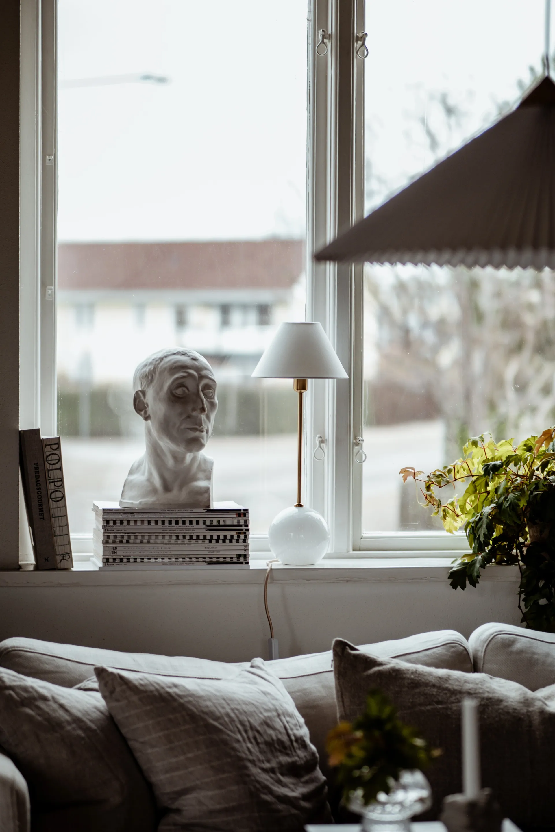 Iris 20 pöytävalaisin, Valkoinen Globen Lighting