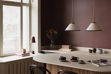 Iris riippuvalaisin 25 - Creme-noir (valkoinen-kullanvärinen) - Globen Lighting