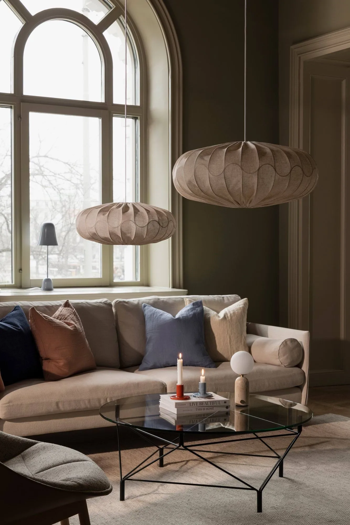 Lehtimetsä-varjostin Ø50 cm, Beige Globen Lighting