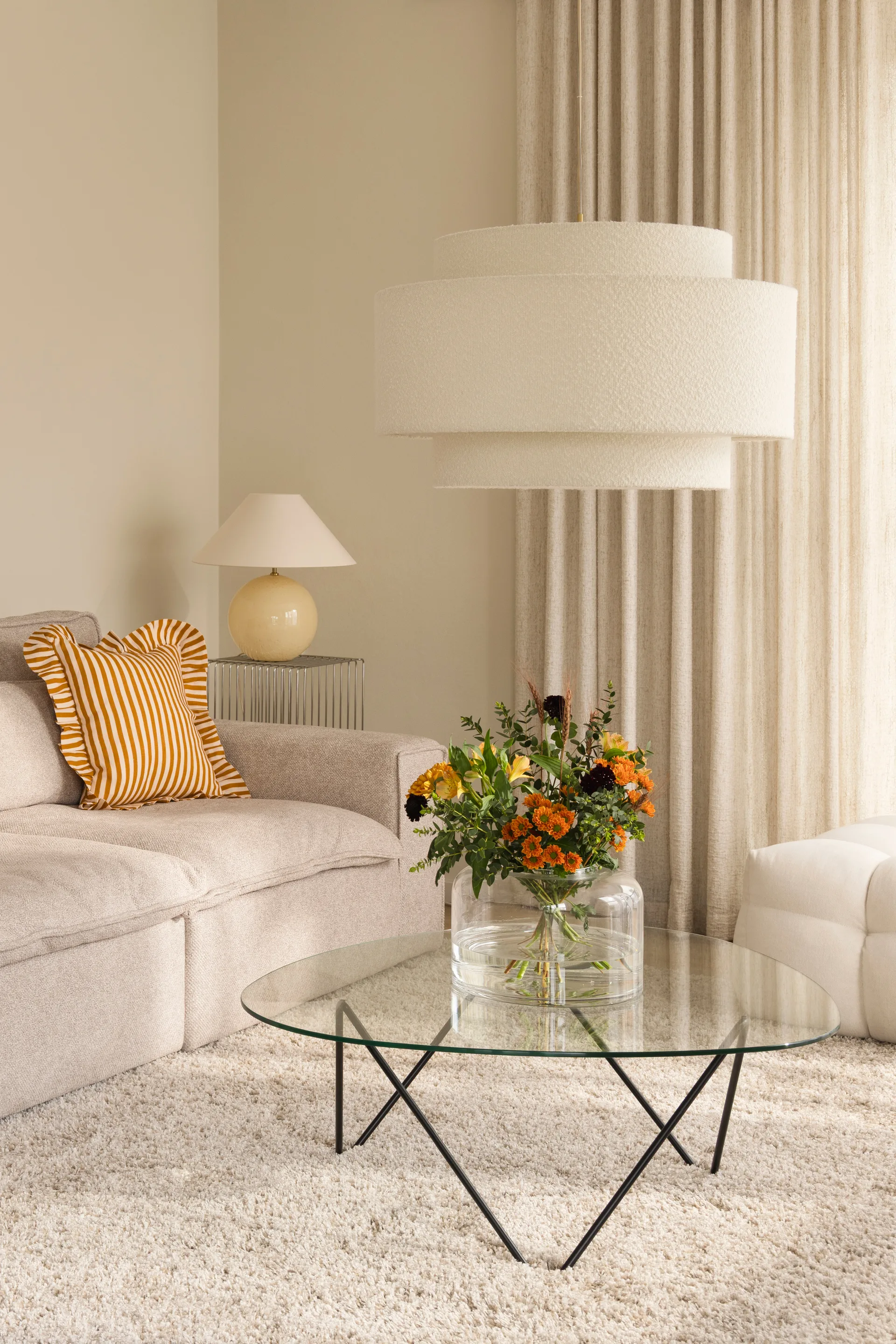 Noah riippuvalaisin Ø70 cm, Bouclé valkoinen Globen Lighting