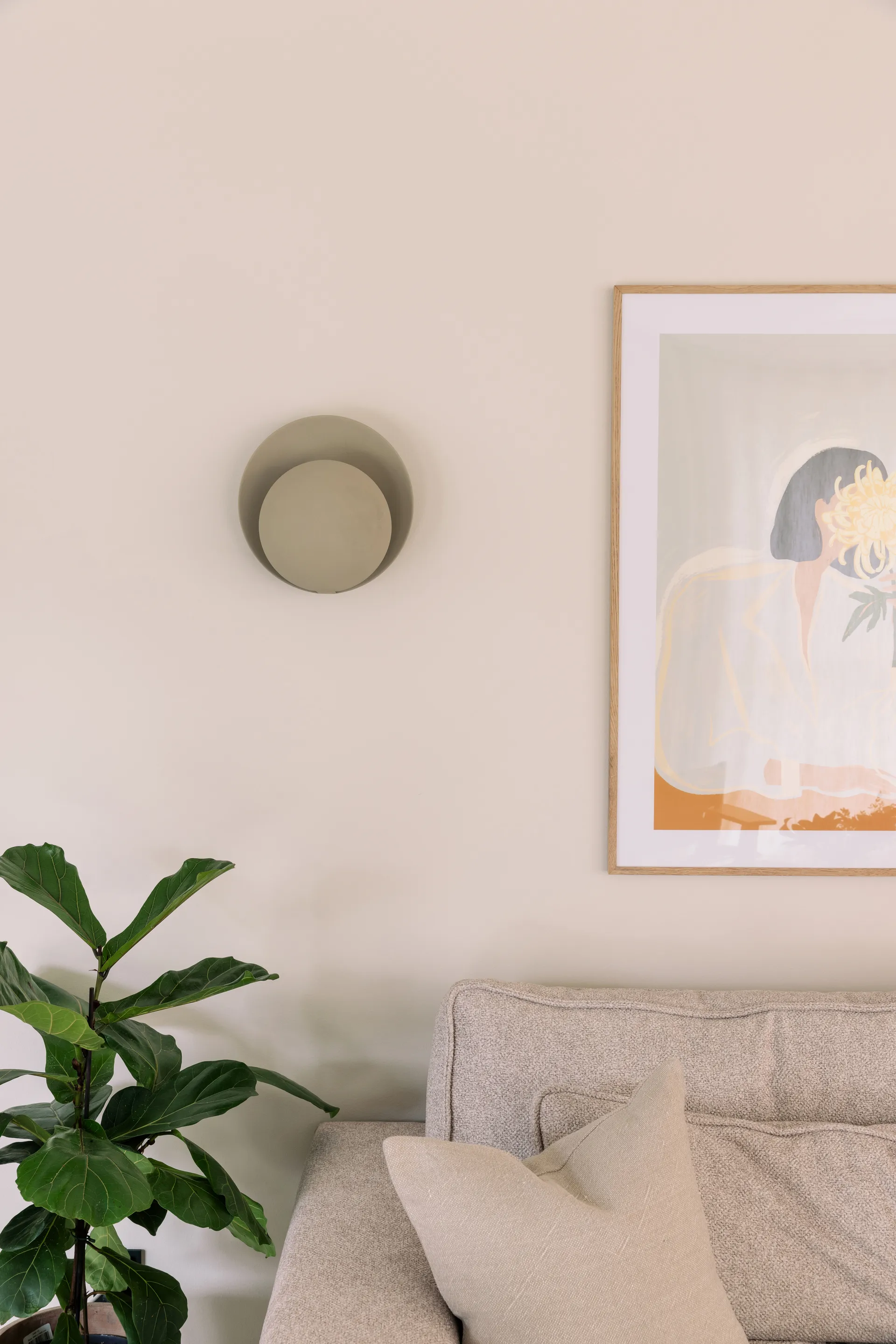 Orbit seinälamppu, Beige Globen Lighting